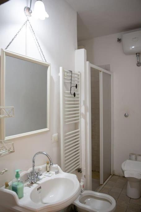 Elegant Apartment Outside Ztl & 10Min From Center Florence Extérieur photo